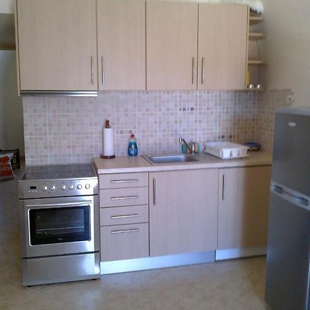 Anna Appartement Kastrisianika Buitenkant foto