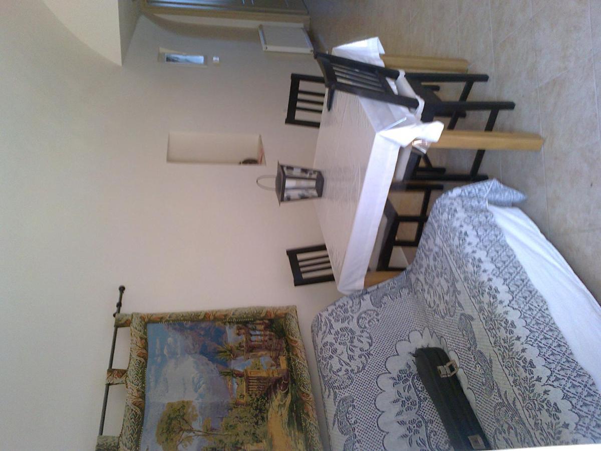 Anna Appartement Kastrisianika Buitenkant foto